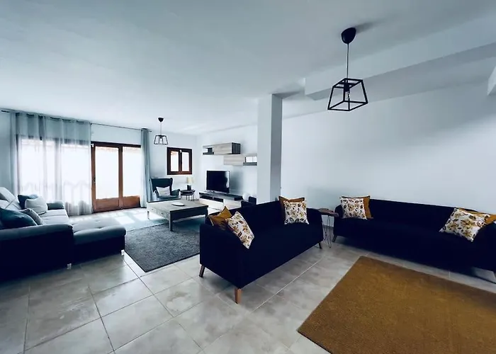 Lovely Casa Sueños, Heated Pool X Snooker Table Playa Blanca (Lanzarote)